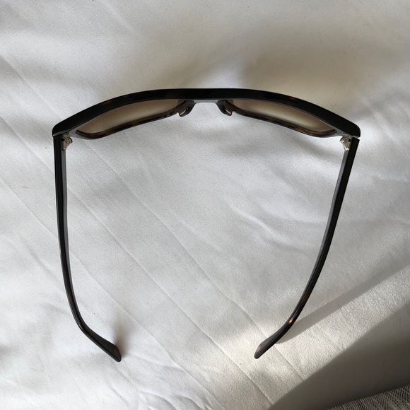 Versace Sunglasses - Picture 9 of 11